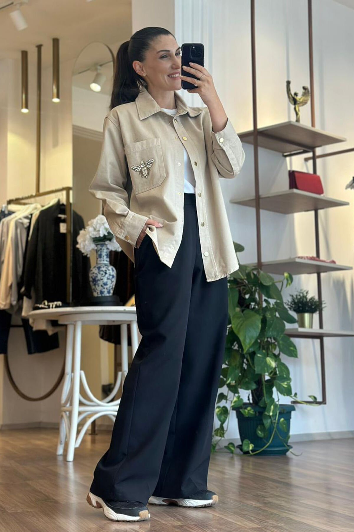 Krem Rengi Bclub Taş ve Boncuk İşlemeli Kot Ceket/Gömlek