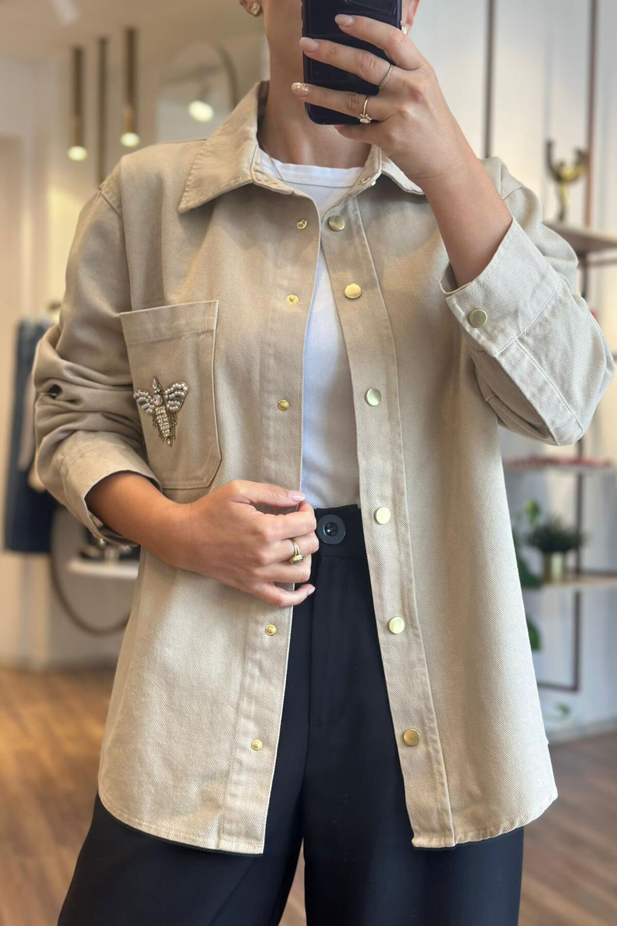 Krem Rengi Bclub Taş ve Boncuk İşlemeli Kot Ceket/Gömlek