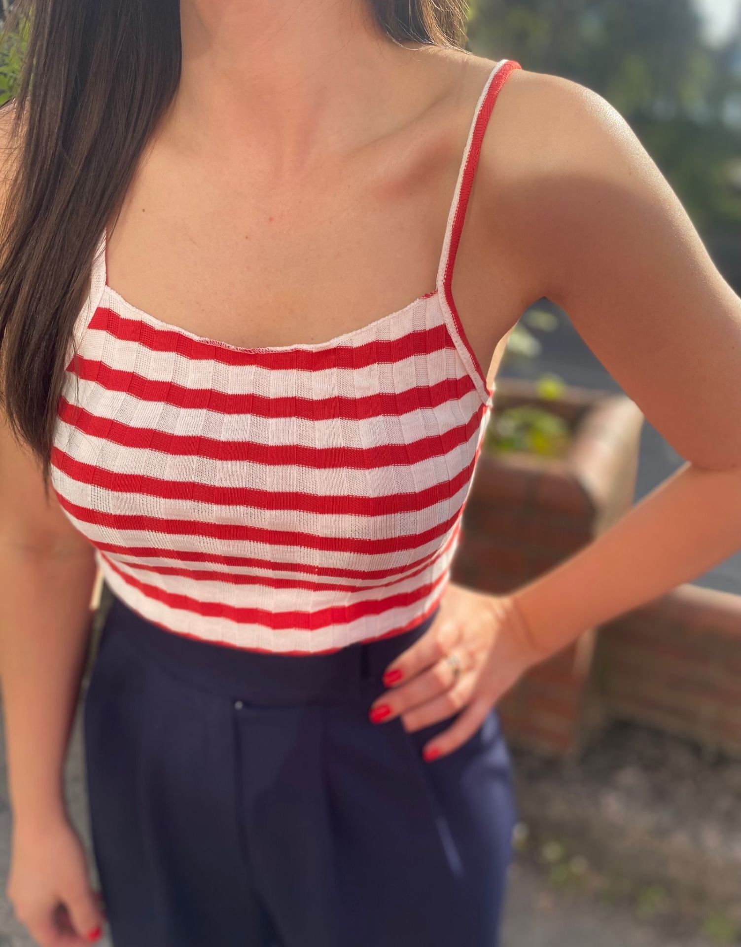 Kırmızı Beyaz Çizgili İnce Askılı Triko Crop (Değişim ve İade Yoktur)