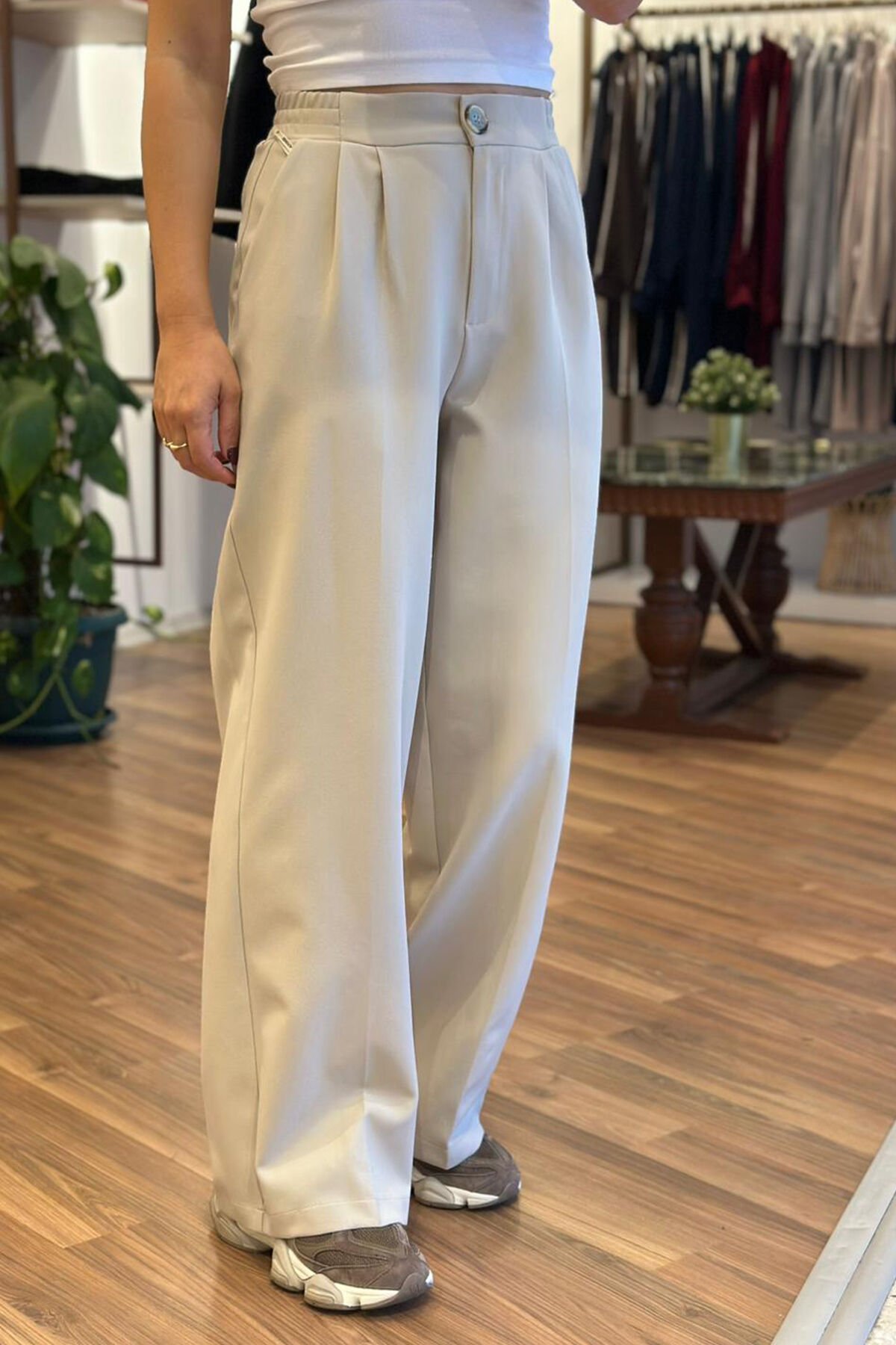 Taş Rengi Beli Lastikli Kırışmayan Kumaş Palazzo Pantolon