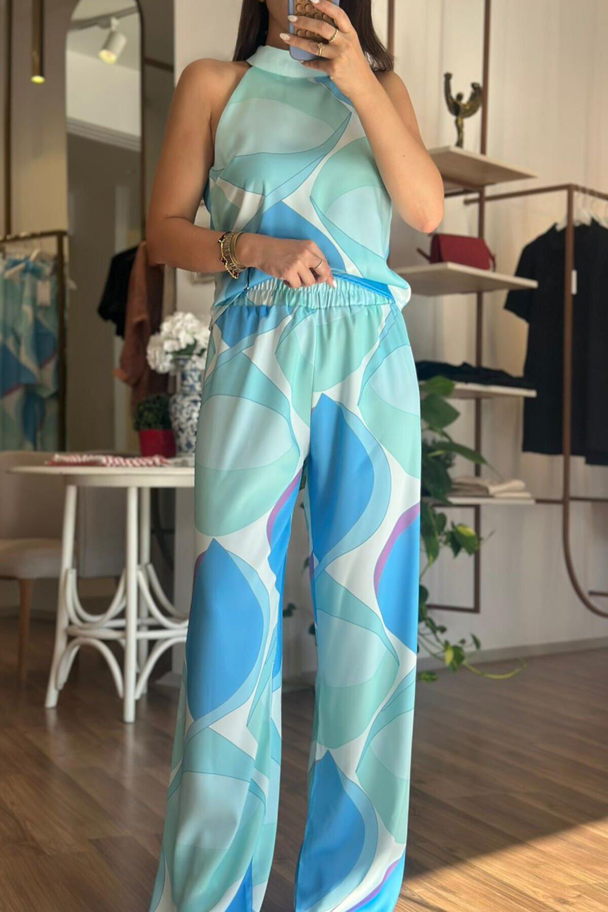 Desenli İpek Saten Bluz-Pantolon Takım