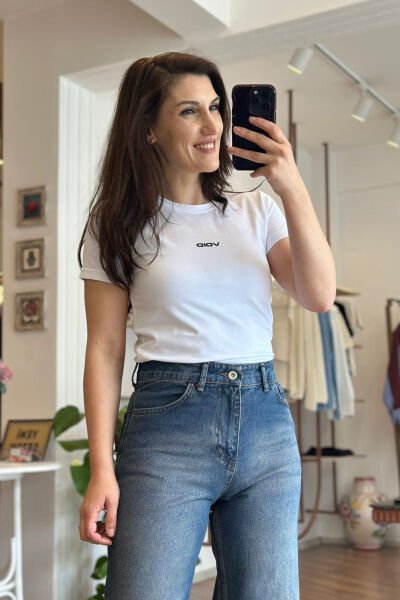 Beyaz Void  Baskılı Basic Tshirt