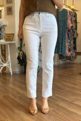Zr Beyaz Pamuklu Arabel Boyfit Jean