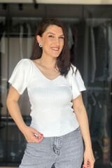 Beyaz Only Kolları Volanlı Likralı Bluz