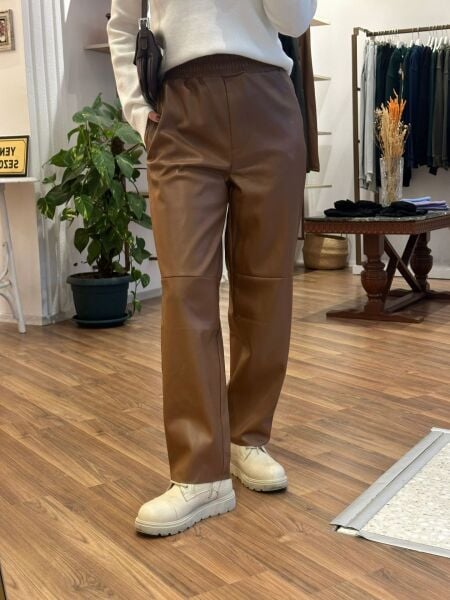 Kahverengi Deri Beli Lastikli Pantolon (İndirim Değişim ve İade Yoktur)