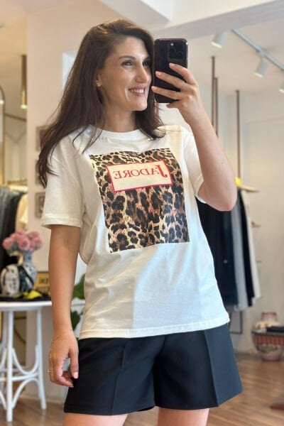 Jadore Baskılı Leopar Detaylı T-şhirt