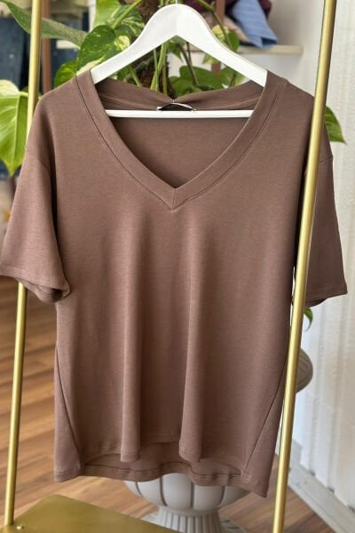 Kahverengi V Yaka Pamuklu T-Shirt