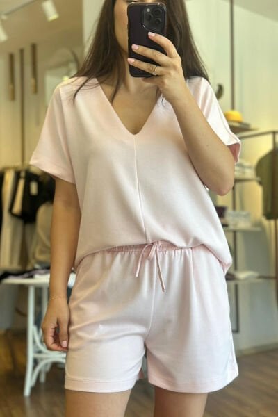 Pembe Modal Kumaş Şortlu Takım