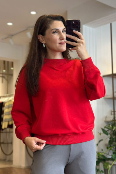 Kırmızı Bisiklet Yaka Pamuklu Sweatshirt