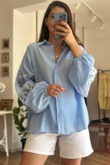 Mavi Nakışlı Oversize Gömlek