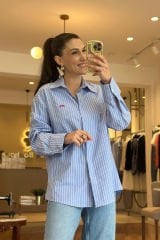 Mavi Çizgili Kalp Nakışlı Oversize Poplin Gömlek