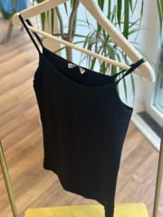 Siyah İp askılı Pamuklu ve Likralı Tam Boy Body