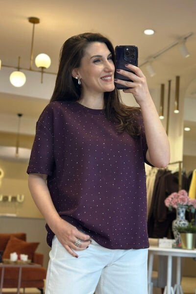 Mürdüm Renk Modal Kumaş Taşlı ve Bisiklet Yaka Bluz