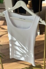 Beyaz Kalın Askı Mikro Kumaş Body